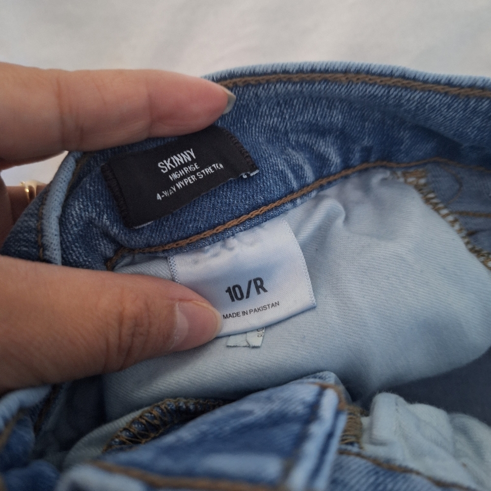 Express Skinny High Rise Jeans - Picture 6 of 6